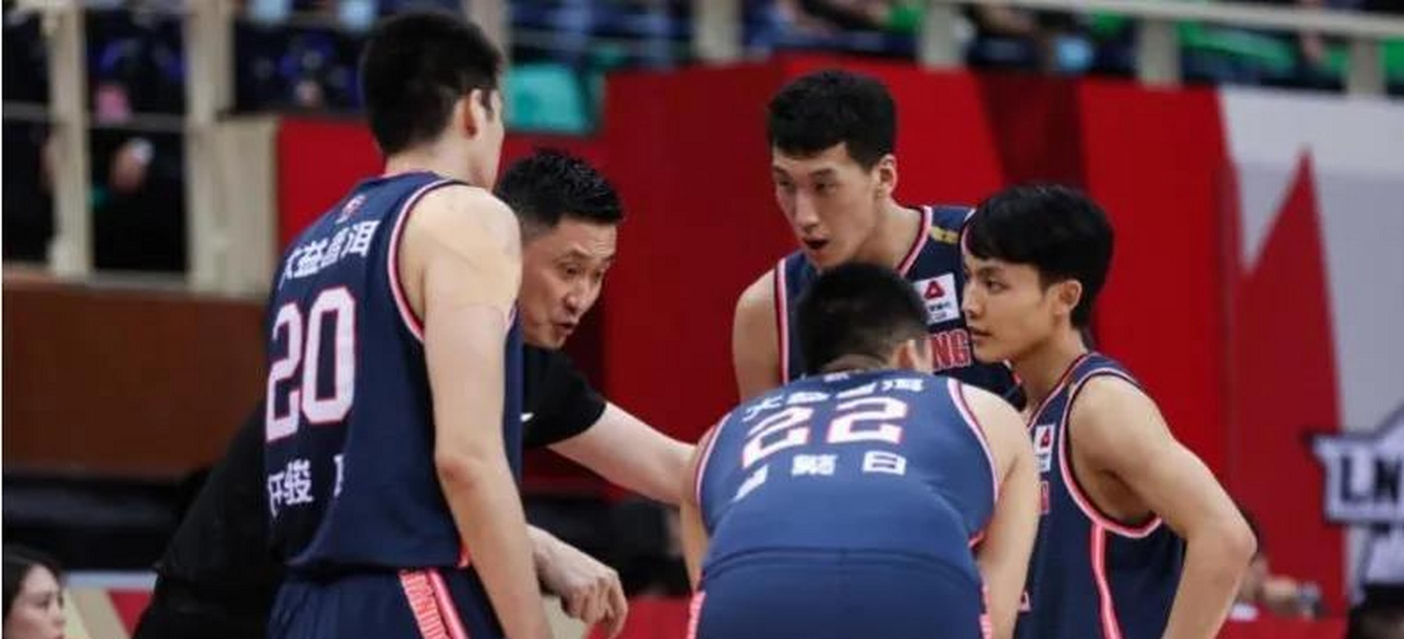 广东宏远队备战挑战四川队，誓要力争夺冠的简单介绍